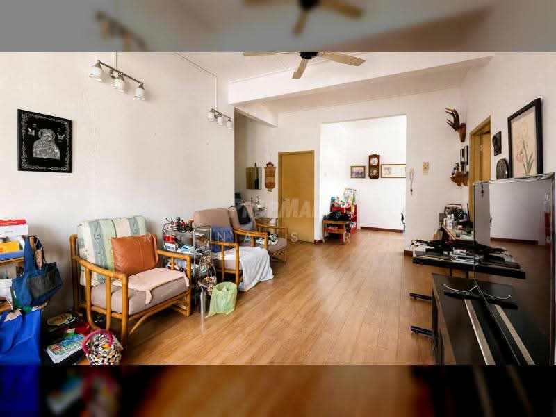 Bungalow for Sale in SS7 (Petaling Jaya) - Reena Sarif - Living Room - PropertyGuru.com.my