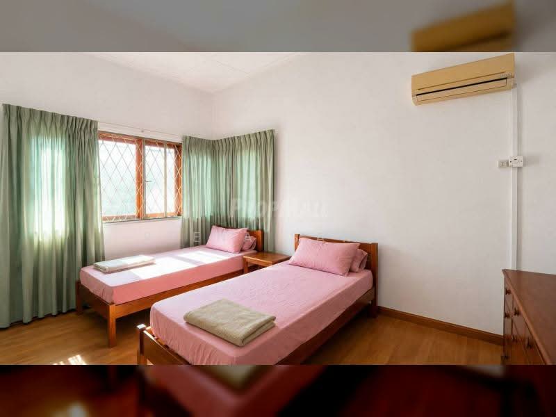 Bungalow for Sale in SS7 (Petaling Jaya) - Reena Sarif - Bedroom - PropertyGuru.com.my