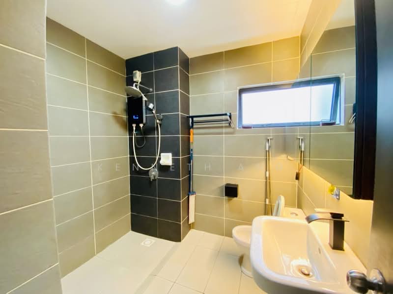 Condominium for Rent at The Henge - Kenneth Ang - PropertyGuru.com.my