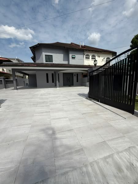 Semi-Detached House for Sale in Taman Skudai Baru (Skudai) - Lewis Tai - PropertyGuru.com.my