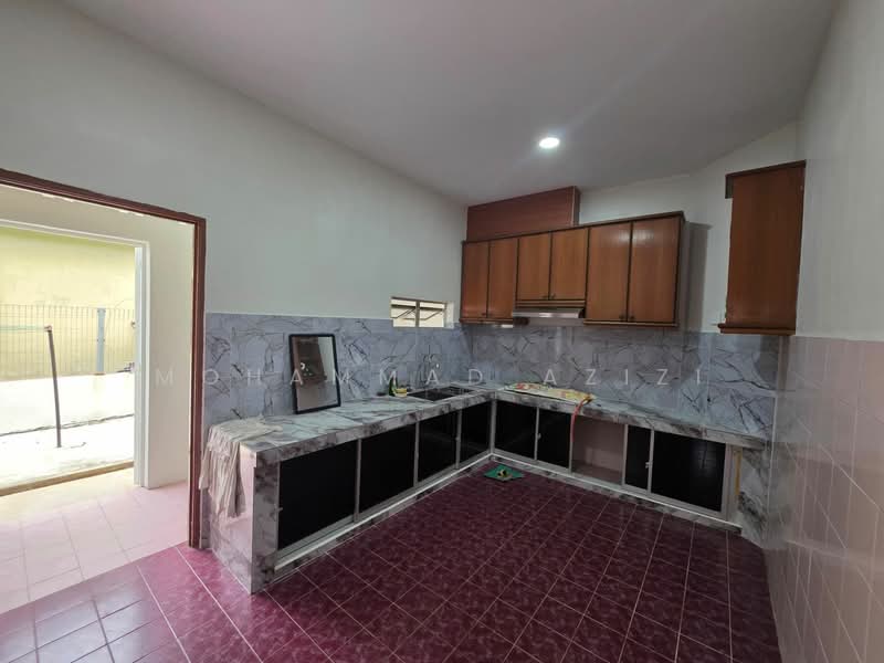 Bungalow for Sale in Taman Berjaya Permai (Kuantan) - Mohammad Azizi - PropertyGuru.com.my