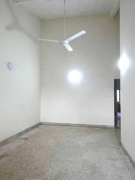 1-storey Terraced House for Sale in Taman Perling (Perling) - Sherrly Sow - Interior - PropertyGuru.com.my