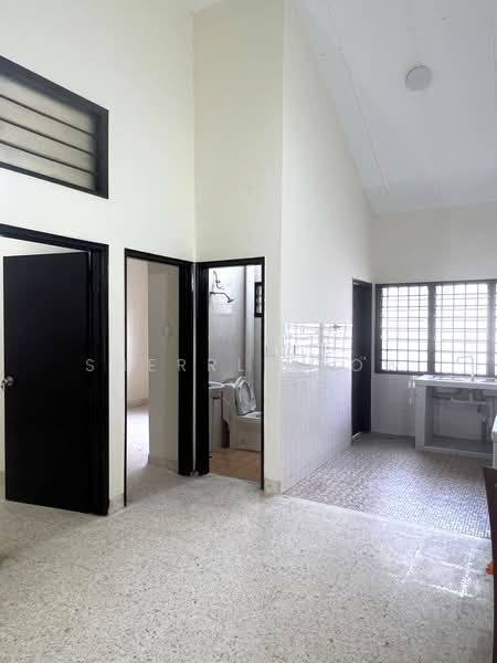 1-storey Terraced House for Sale in Taman Perling (Perling) - Sherrly Sow - Bathroom - PropertyGuru.com.my