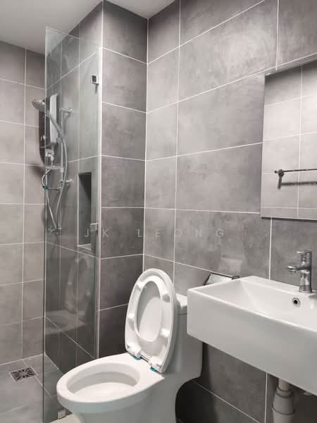 Servis Apartment untuk Disewa di 121 Residences - JK Leong - Bathroom - PropertyGuru.com.my