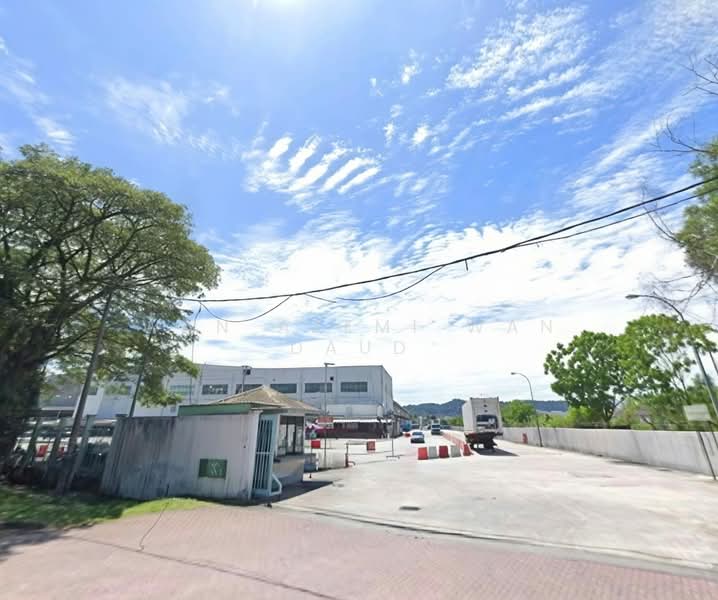 Warehouse for Rent in Puchong (Selangor) - Wan Azemi Wan Daud - Exterior - PropertyGuru.com.my