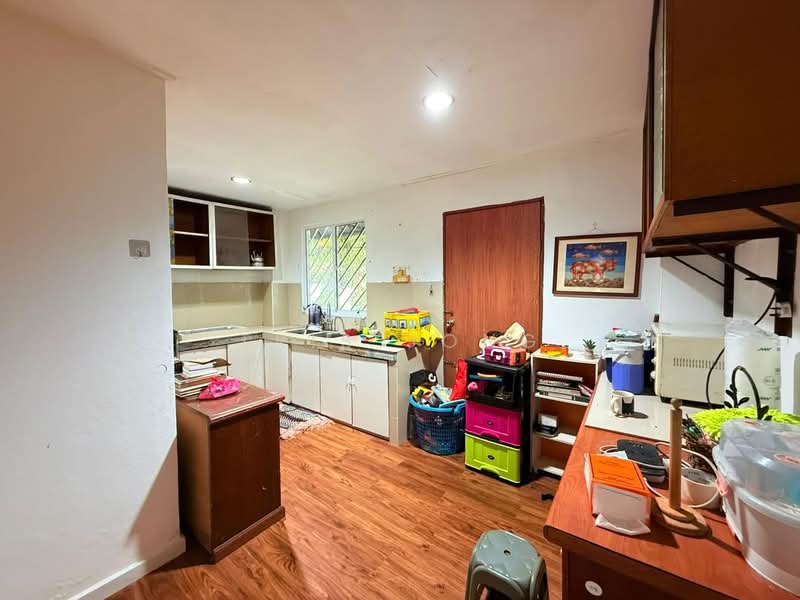 Rumah Teres 2 Tingkat untuk Dijual di Bandar Tasik Puteri (Rawang) - Tris Jong - Kitchen - PropertyGuru.com.my