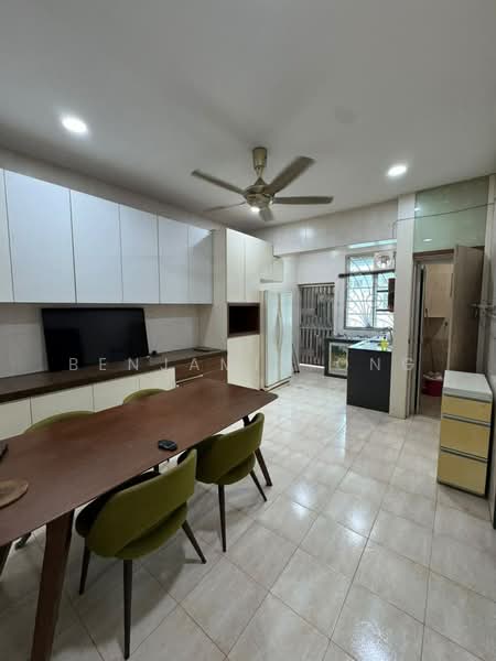 1-storey Terraced House for Rent in Bandar Baru Permas Jaya (Permas Jaya) - Benjamin Ong - Dining Room - PropertyGuru.com.my