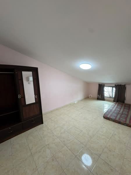 1-storey Terraced House for Rent in Bandar Baru Permas Jaya (Permas Jaya) - Benjamin Ong - Bedroom - PropertyGuru.com.my