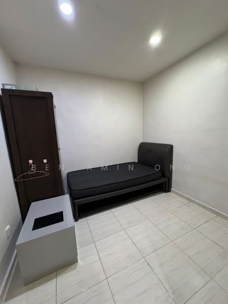 1-storey Terraced House for Rent in Bandar Baru Permas Jaya (Permas Jaya) - Benjamin Ong - Bedroom - PropertyGuru.com.my