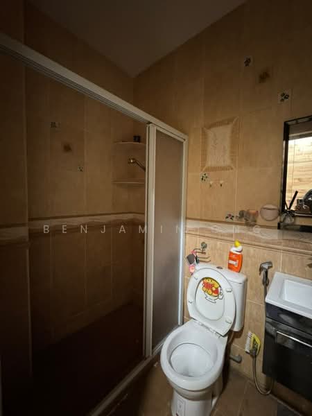 1-storey Terraced House for Rent in Bandar Baru Permas Jaya (Permas Jaya) - Benjamin Ong - Bathroom - PropertyGuru.com.my
