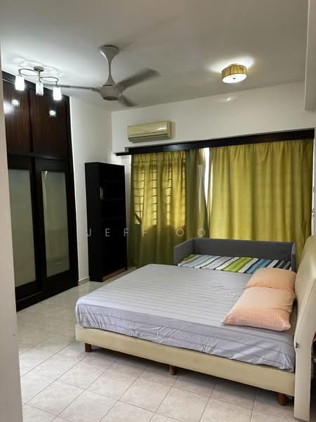 Kondominium untuk Dijual di Coastal Tower - Jeff Ooi - Bedroom - PropertyGuru.com.my