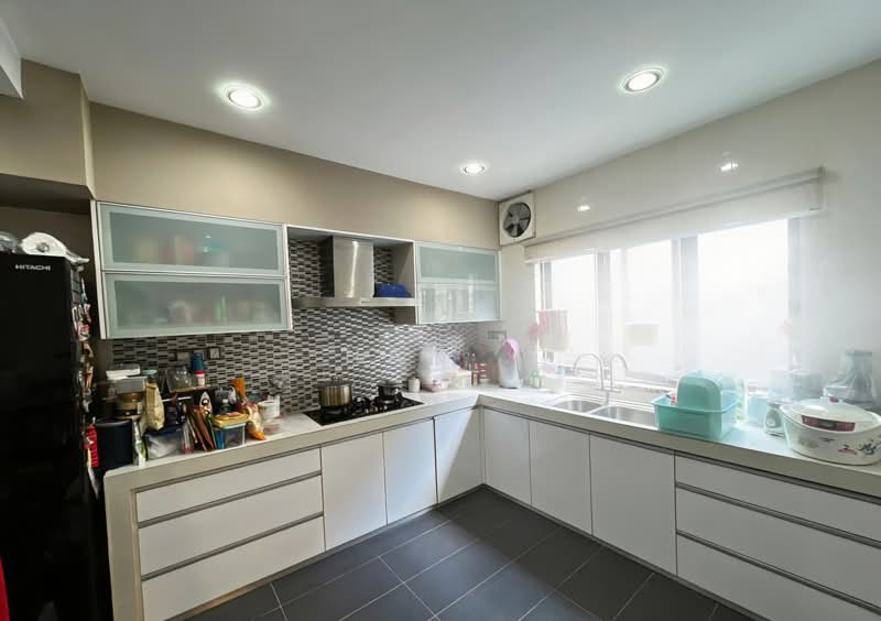 2-storey Terraced House for Sale in Taman Overseas Union (Taman Oug) (Jalan Klang Lama (Old Klang Road)) - Han . - Kitchen - PropertyGuru.com.my