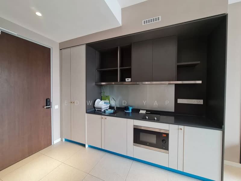 Servis Apartment untuk Disewa di Millerz Square Serviced Residence - Edward Yap - Kitchen - PropertyGuru.com.my