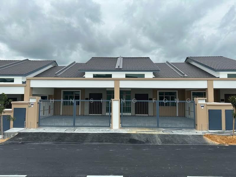 Rumah Teres 1-Tingkat untuk Disewa di Ayer Molek (Melaka) - Chin Siang Fong - Exterior - PropertyGuru.com.my