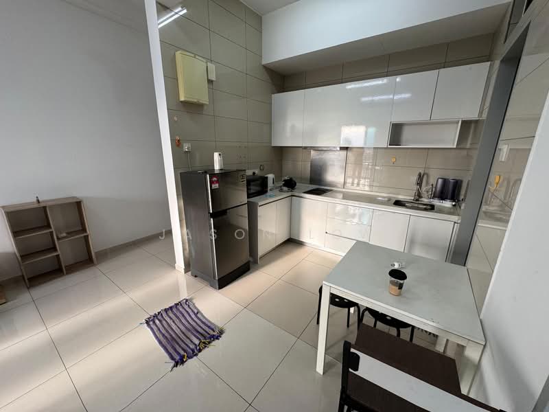 Servis Apartment untuk Disewa di PJ Midtown - Jason Low - Kitchen - PropertyGuru.com.my