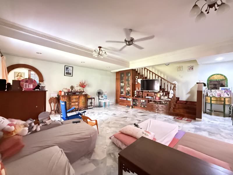 2-storey Terraced House for Sale in Mahkota Cheras (Cheras) - Willie Teng - Living Room - PropertyGuru.com.my