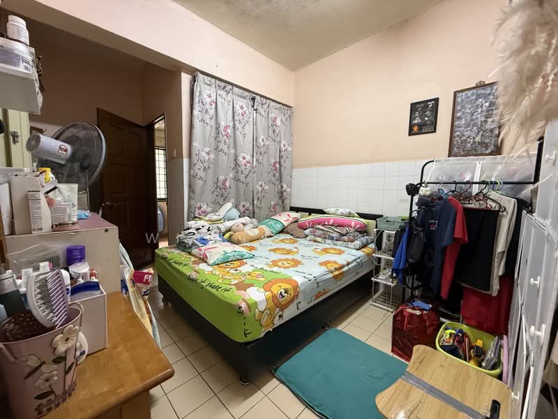 2-storey Terraced House for Sale in Mahkota Cheras (Cheras) - Willie Teng - Bedroom - PropertyGuru.com.my