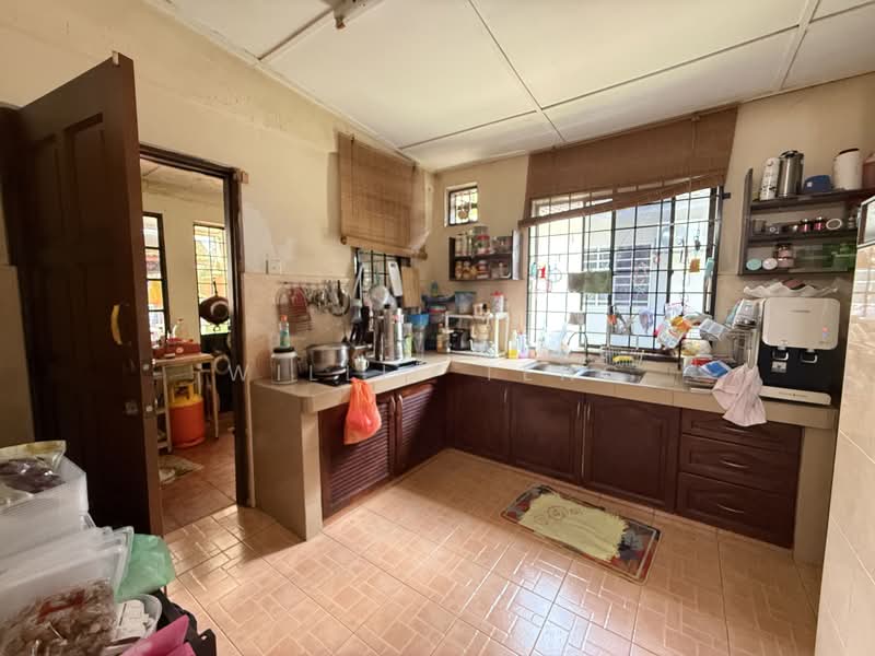 2-storey Terraced House for Sale in Mahkota Cheras (Cheras) - Willie Teng - Kitchen - PropertyGuru.com.my