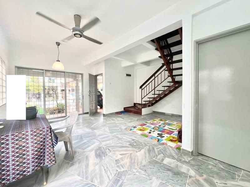 Rumah Berkembar untuk Dijual di Saujana utama 1 (Sungai Buloh) - Syafiqah Sohaimi - PropertyGuru.com.my
