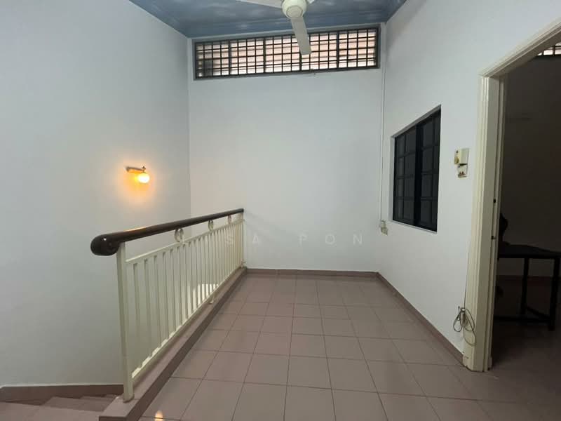 Rumah Teres 1.5 Tingkat untuk Disewa di Taman Molek (Johor Bahru) - Lisa Pon - PropertyGuru.com.my