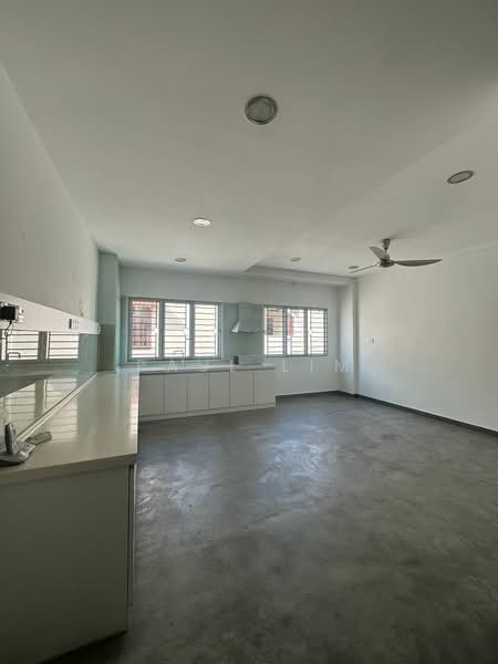 Shop for Rent in George Town (Penang) - Paul Lim - Kitchen - PropertyGuru.com.my