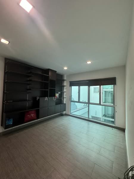 Shop for Rent in George Town (Penang) - Paul Lim - Interior - PropertyGuru.com.my