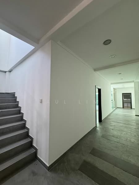 Shop for Rent in George Town (Penang) - Paul Lim - Corridor - PropertyGuru.com.my