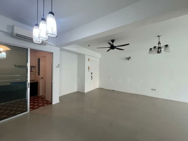 Kondominium untuk Dijual di Sri Jati II - JOSEPH TAN - Living Room - PropertyGuru.com.my