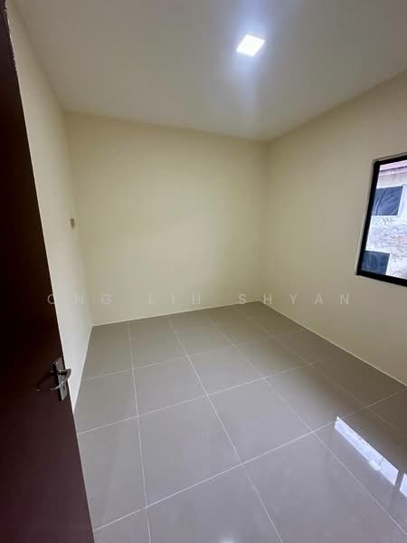 Rumah Flat untuk Dijual di Flat Bandar Selesa Jaya @ Jalan Silat Gayong - Ong Lih Shyan - Interior - PropertyGuru.com.my