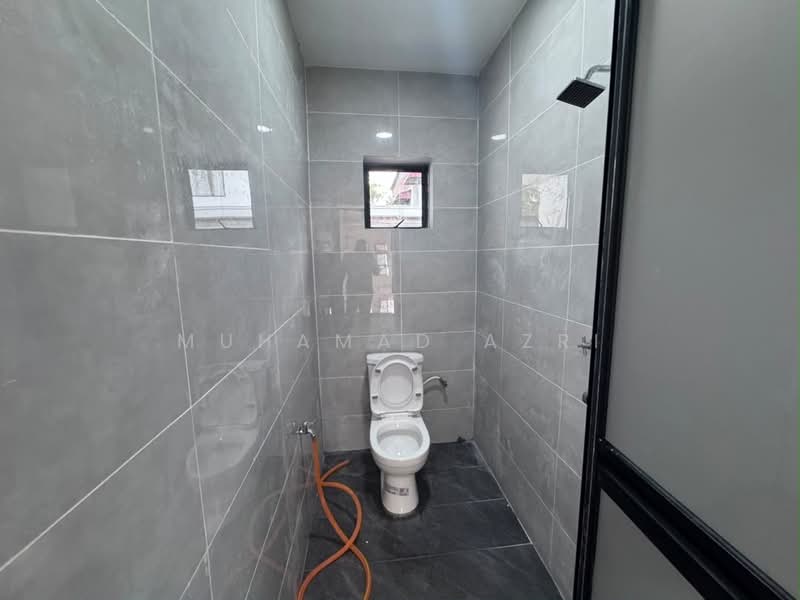 Semi-Detached House for Sale in Taman Daya (Johor Bahru) - MUHAMAD AZRI - PropertyGuru.com.my