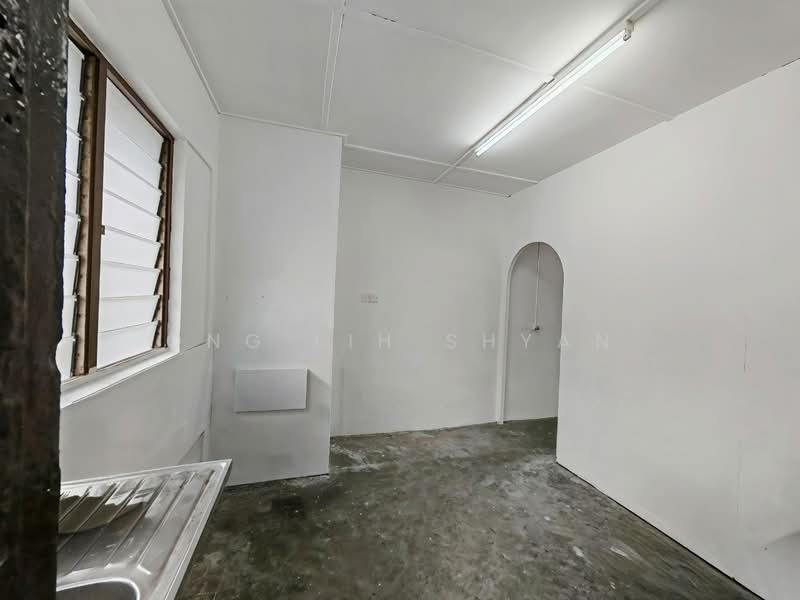 Flat for Sale at Flat Taman Ungku Tun Aminah - Ong Lih Shyan - Interior - PropertyGuru.com.my
