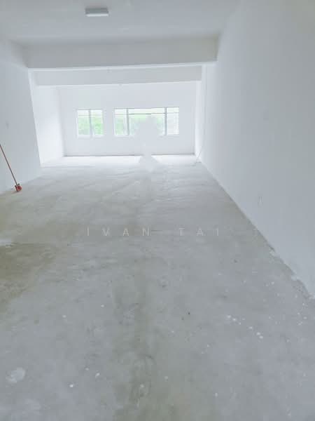 Kedai untuk Dijual di Bandar Kuala Kangsar (Kuala Kangsar) - Ivan Tai - PropertyGuru.com.my