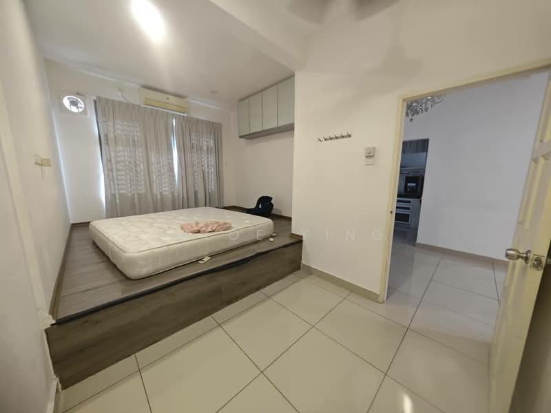 2.5-storey Terraced House for Sale in Taman Ehsan Jaya (Ulu Tiram) - Chloe Ying - Bedroom - PropertyGuru.com.my