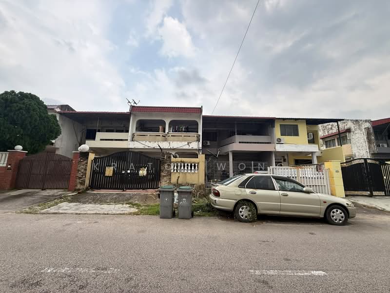 2.5-storey Terraced House for Sale in Taman Pelangi (Johor Bahru) - Kratos Wong - PropertyGuru.com.my