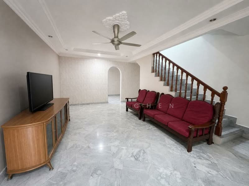 Rumah Teres 2 Tingkat untuk Dijual di Taman Cheras Mas (Cheras) - Kenny Chen - Living Room - PropertyGuru.com.my