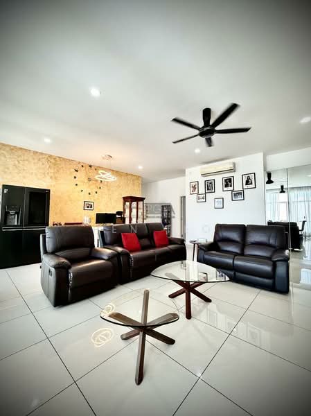 Kondominium untuk Dijual di Ferringhi Residence - Pen Teo - PropertyGuru.com.my