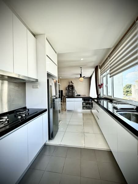 Kondominium untuk Dijual di Ferringhi Residence - Pen Teo - PropertyGuru.com.my