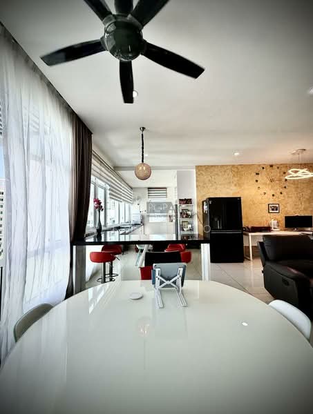Kondominium untuk Dijual di Ferringhi Residence - Pen Teo - PropertyGuru.com.my