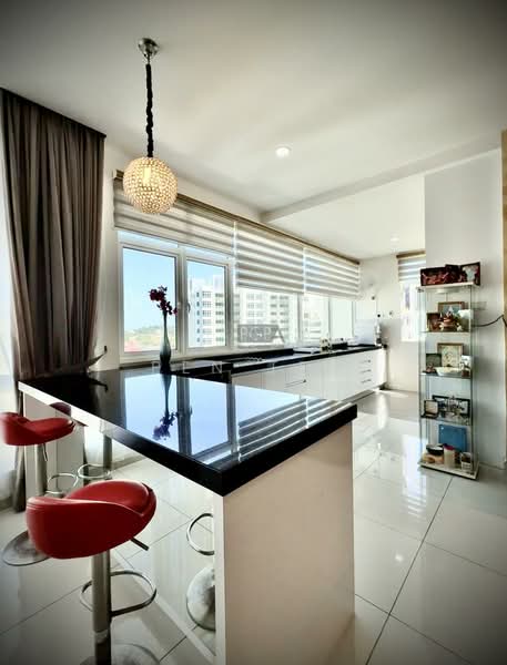 Kondominium untuk Dijual di Ferringhi Residence - Pen Teo - PropertyGuru.com.my