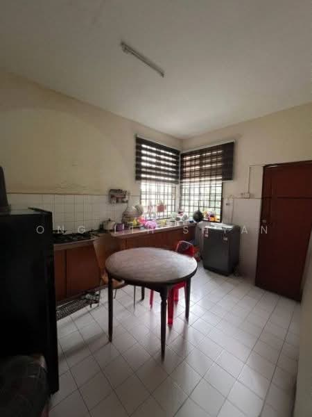 Semi-Detached House for Sale in Taman Munsyi Ibrahim (Johor Bahru) - Ong Lih Shyan - Kitchen - PropertyGuru.com.my
