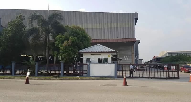 Warehouse for Rent in Subang Jaya (Selangor) - Wan Azemi Wan Daud - Exterior - PropertyGuru.com.my