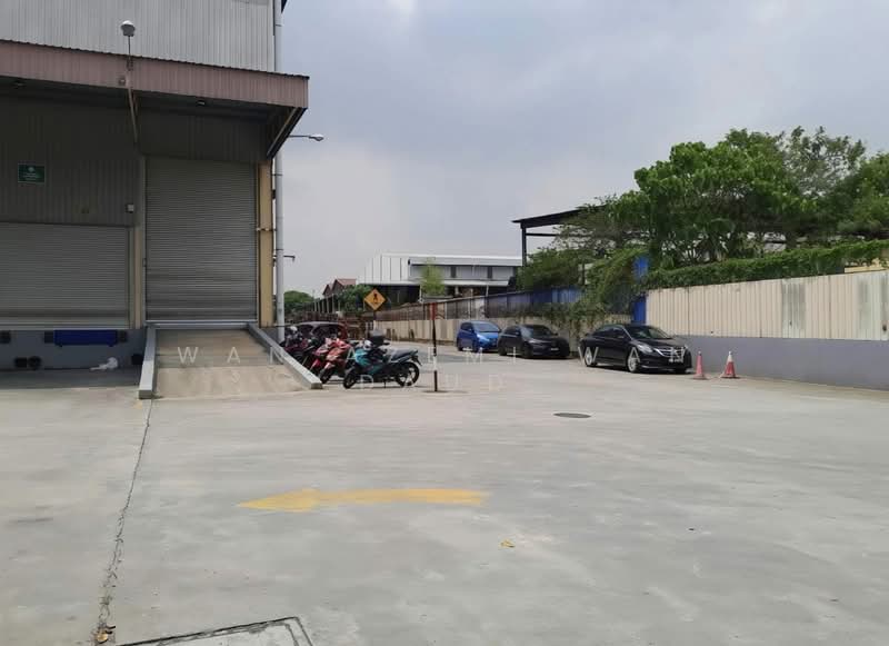 Warehouse for Rent in Subang Jaya (Selangor) - Wan Azemi Wan Daud - Exterior - PropertyGuru.com.my