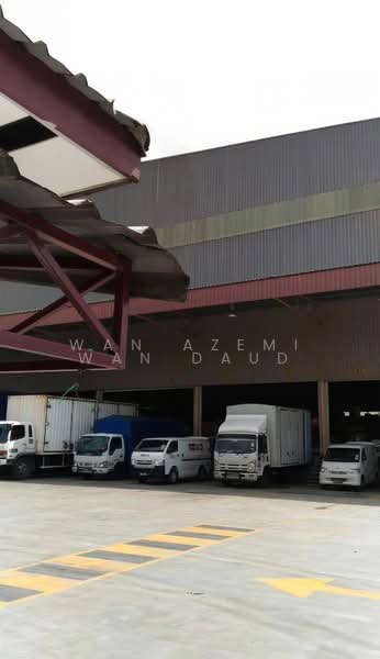 Warehouse for Rent in Subang Jaya (Selangor) - Wan Azemi Wan Daud - Exterior - PropertyGuru.com.my