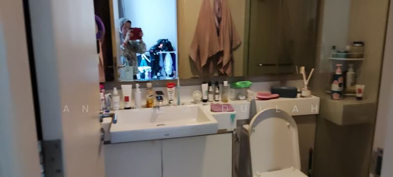 Servis Apartment untuk Disewa di Suasana Bukit Ceylon / Raja Chulan Residences - Anizah Abdullah - Bathroom - PropertyGuru.com.my