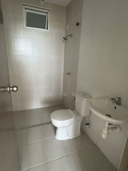 Kondominium untuk Dijual di D'Aman Residence - CE Goh - Bathroom - PropertyGuru.com.my