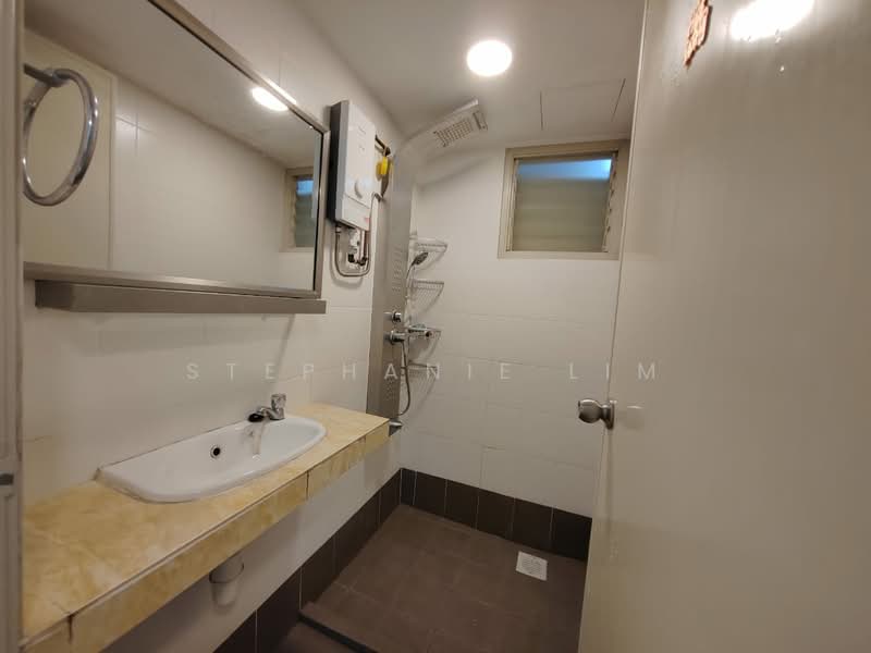 Apartment for Rent at Centrio Avenue - Stephanie Lim - Bathroom - PropertyGuru.com.my