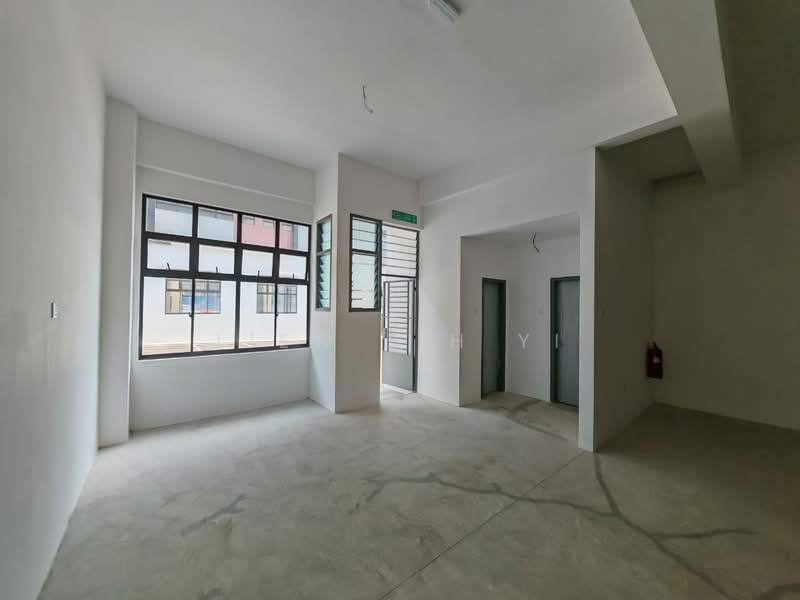 Kedai / Pejabat untuk Disewa di Taman Sutera Utama (Skudai) - Liew Lih Yi - Interior - PropertyGuru.com.my