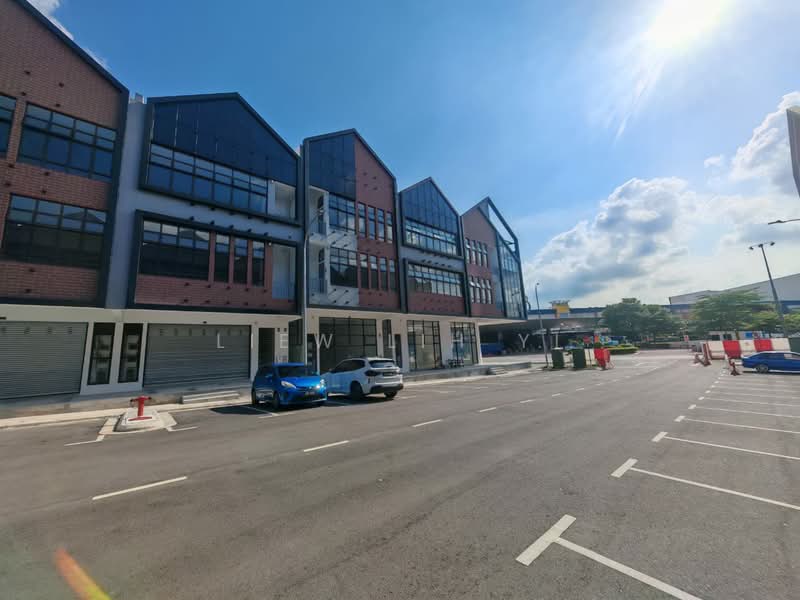 Kedai / Pejabat untuk Disewa di Taman Sutera Utama (Skudai) - Liew Lih Yi - Exterior - PropertyGuru.com.my