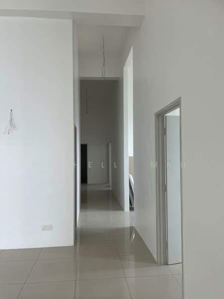 Kondominium untuk Dijual di Edge 360 - Michelle Mah - Corridor - PropertyGuru.com.my