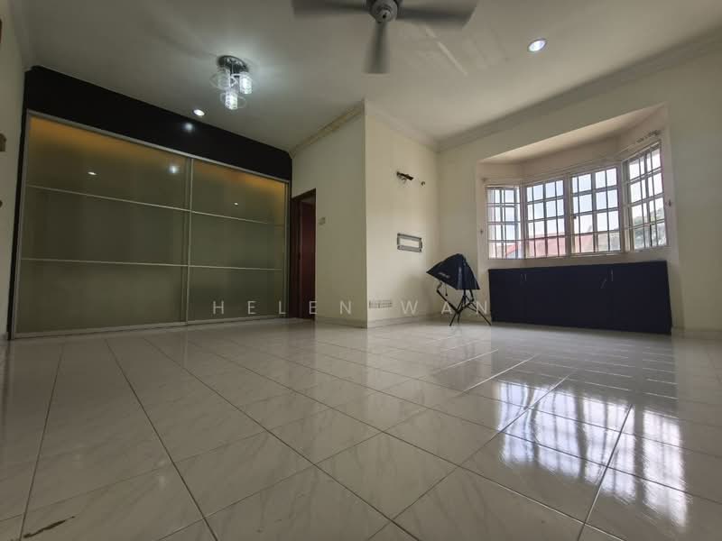 Terraced House for Sale in Bukit Rahman Putra (Sungai Buloh) - Helen Wan - Living Room - PropertyGuru.com.my